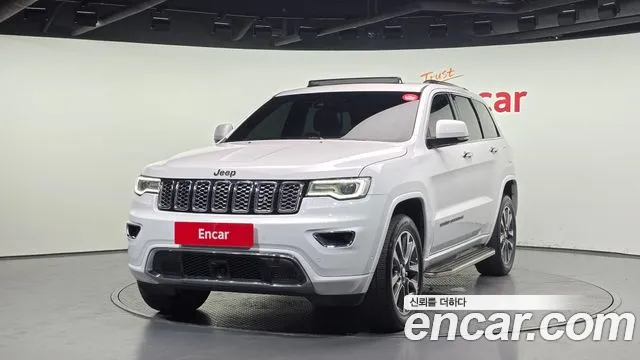 Jeep Cherokee 2017 — фото 1