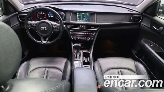 Kia K5 2016 — фото 10