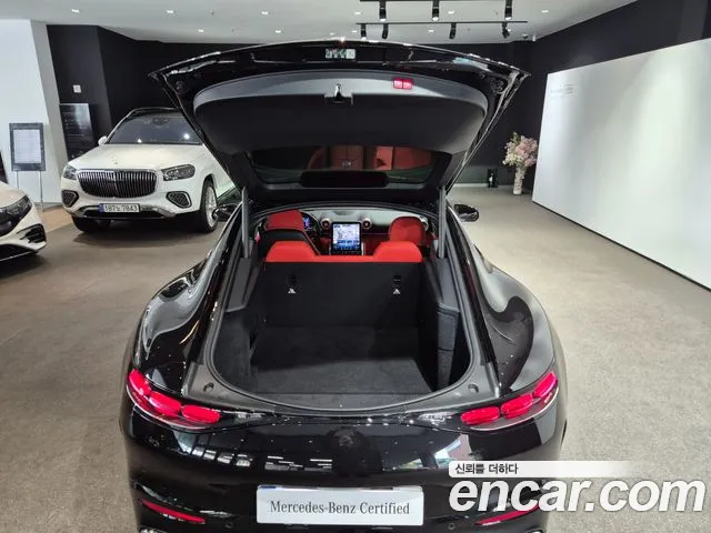 Mercedes-Benz AMG GT 2025 — фото 17