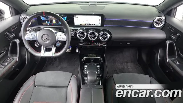 Mercedes-Benz A-Class 2023 — фото 10