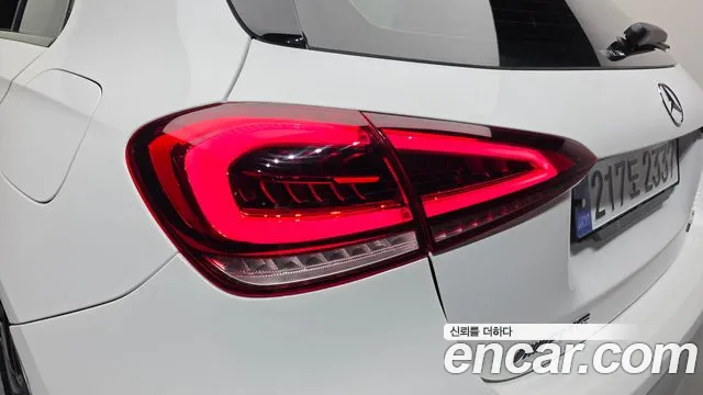 Mercedes-Benz A-Class 2023 — фото 9