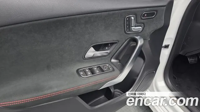 Mercedes-Benz A-Class 2023 — фото 14
