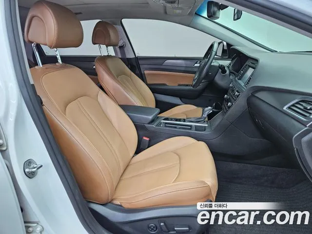 Hyundai Sonata 2015 — фото 11