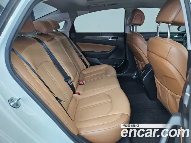 Hyundai Sonata 2015 — фото 12