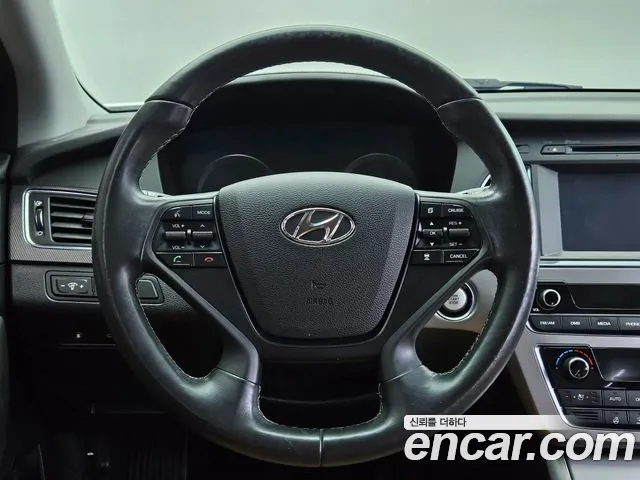 Hyundai Sonata 2015 — фото 13