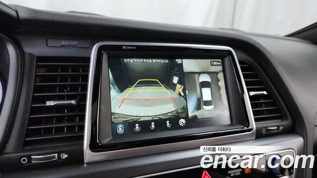 Hyundai Sonata 2018 — фото 15