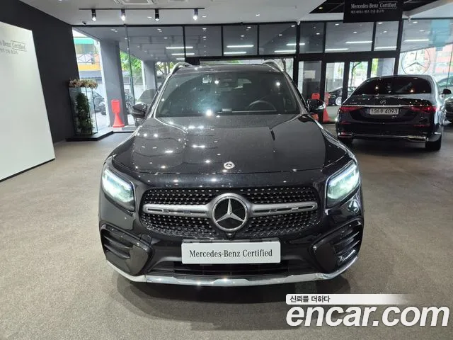 Mercedes-Benz GLB-Class 2025 — фото 3
