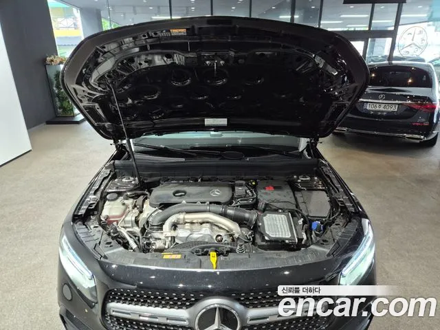 Mercedes-Benz GLB-Class 2025 — фото 6