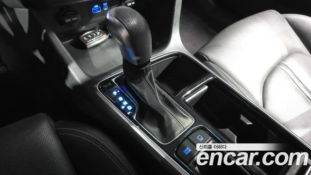 Hyundai Sonata 2019 — фото 12