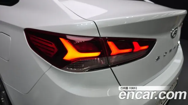Hyundai Sonata 2019 — фото 9