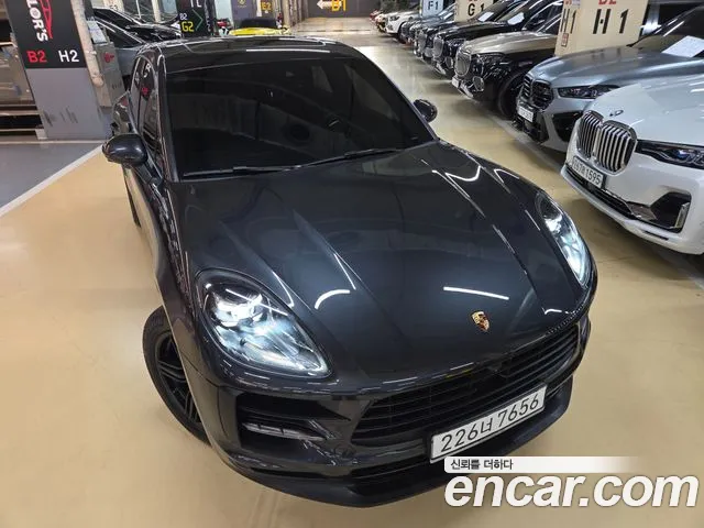 Porsche Macan 2019 — фото 2