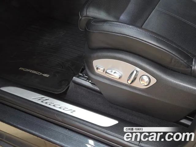 Porsche Macan 2019 — фото 11