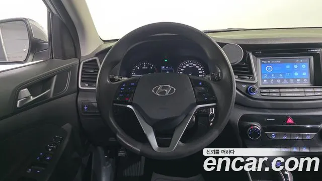 Hyundai Tucson 2016 — фото 12