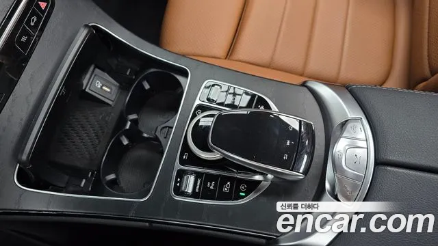 Mercedes-Benz C-Class 2021 — фото 18