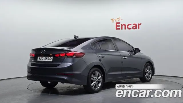 Hyundai AVANTE 2017 — фото 2