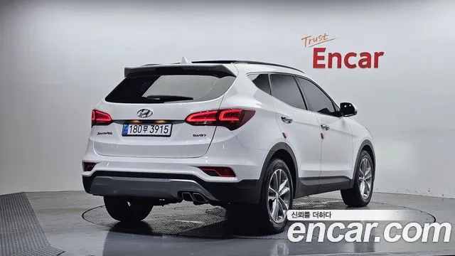 Hyundai Santafe 2016 — фото 2