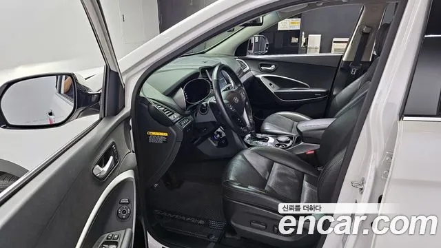 Hyundai Santafe 2016 — фото 13