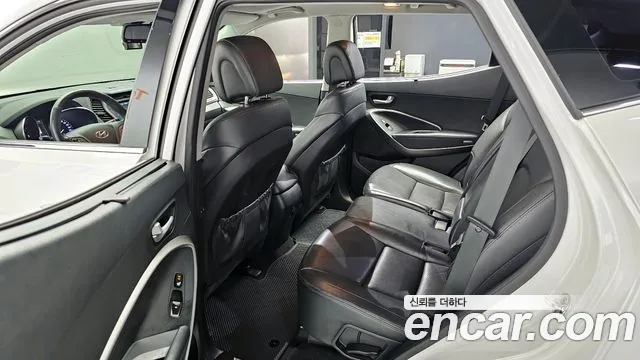 Hyundai Santafe 2016 — фото 16