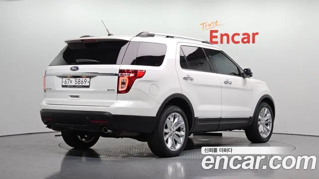 Ford Explorer 2015 — фото 2