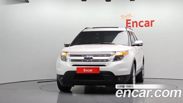 Ford Explorer 2015 — фото 3