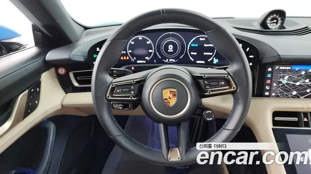 Porsche Taycan 2022 — фото 19
