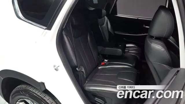 Hyundai Santafe 2021 — фото 17
