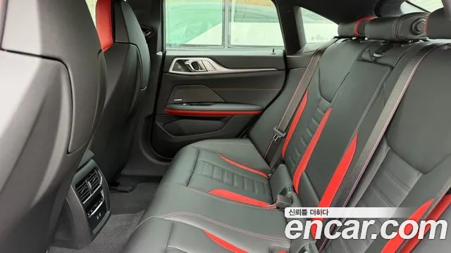 BMW i4 2025 — фото 10