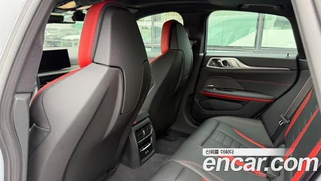 BMW i4 2025 — фото 11