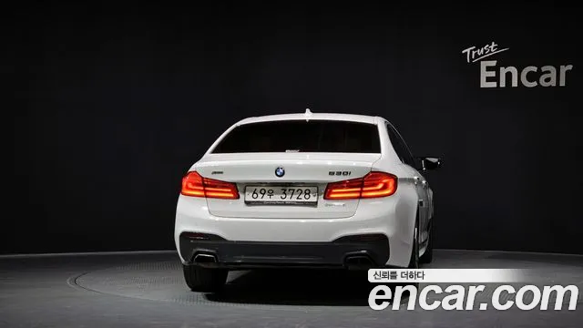 BMW 5-Series 2018 — фото 4