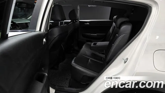 Kia Sportage 2019 — фото 18
