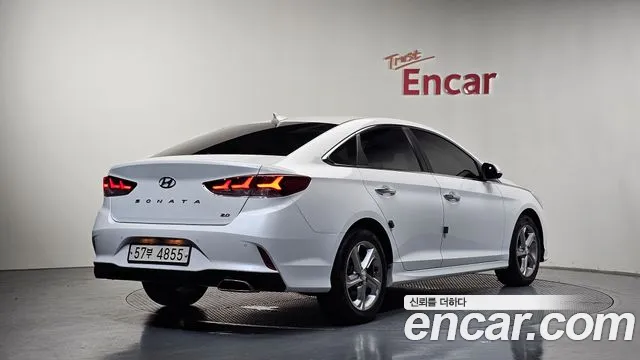 Hyundai Sonata 2019 — фото 1