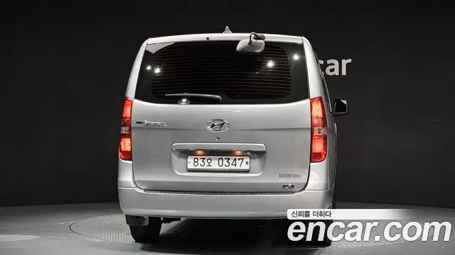 Hyundai Starex 2019 — фото 4