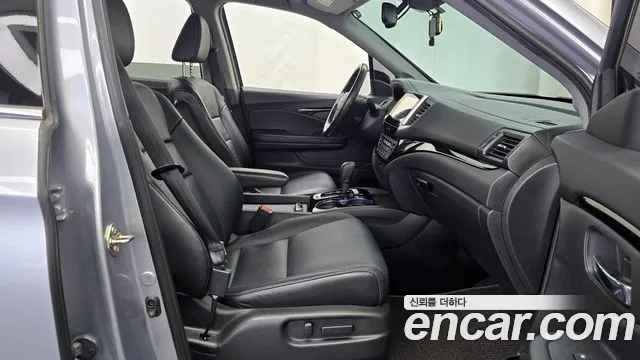 Honda Pilot 2016 — фото 11