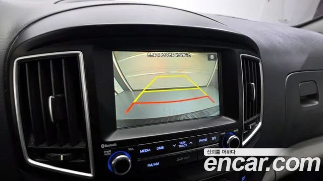 Hyundai Starex 2017 — фото 15