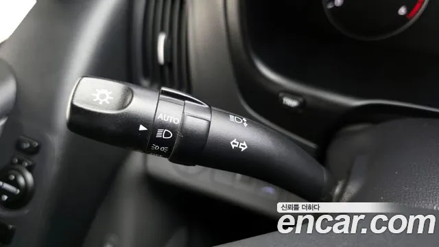 Hyundai Starex 2017 — фото 17