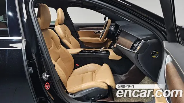 Volvo S90 2021 — фото 17