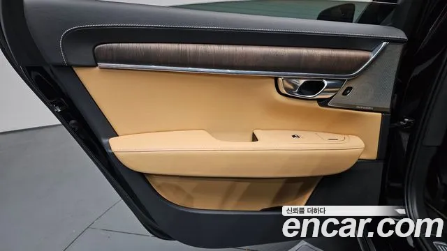 Volvo S90 2021 — фото 15