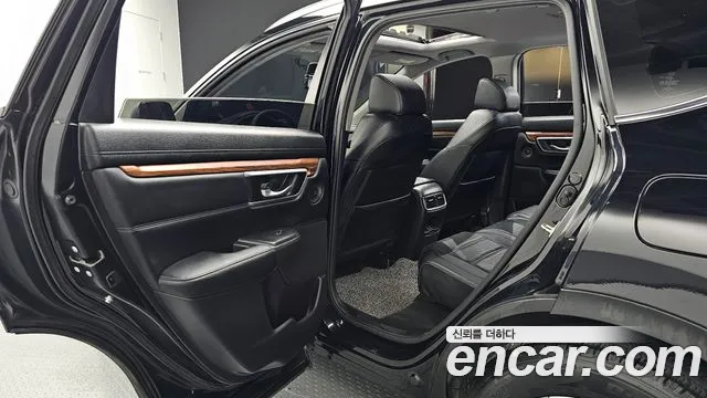 Honda CR-V 2017 — фото 17