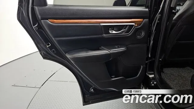 Honda CR-V 2017 — фото 15