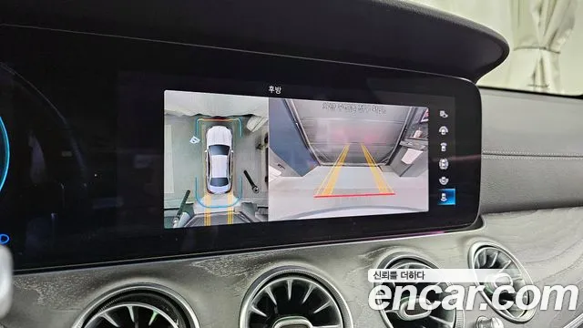 Mercedes-Benz E-Class 2021 — фото 15