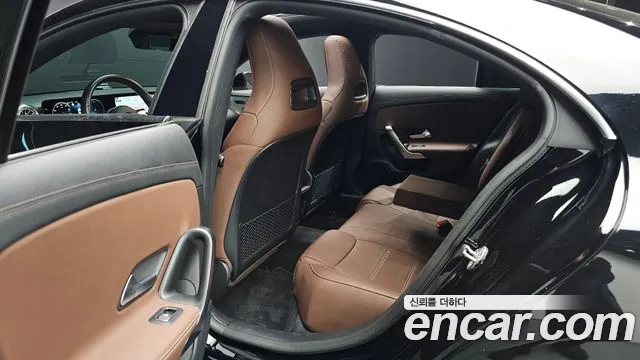 Mercedes-Benz CLA-Class 2022 — фото 18