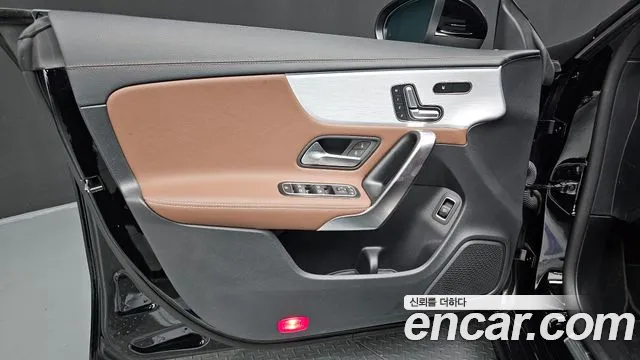 Mercedes-Benz CLA-Class 2022 — фото 14