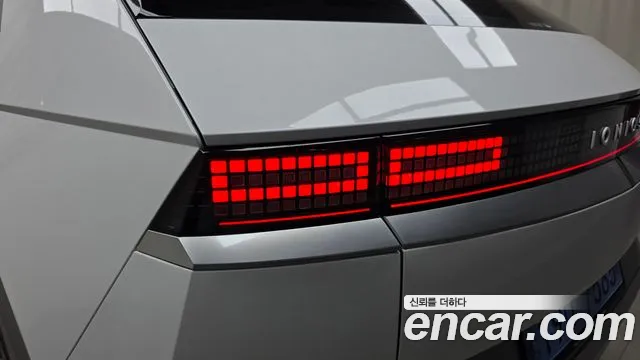 Hyundai Ioniq5 2022 — фото 9