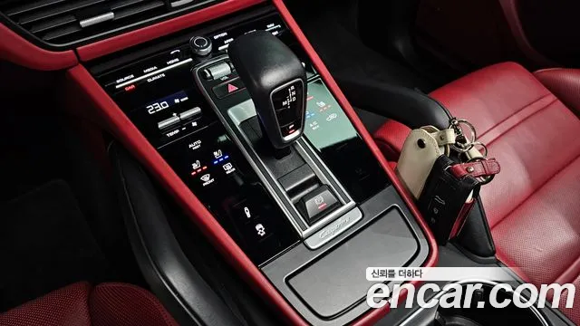 Porsche Cayenne 2021 — фото 9