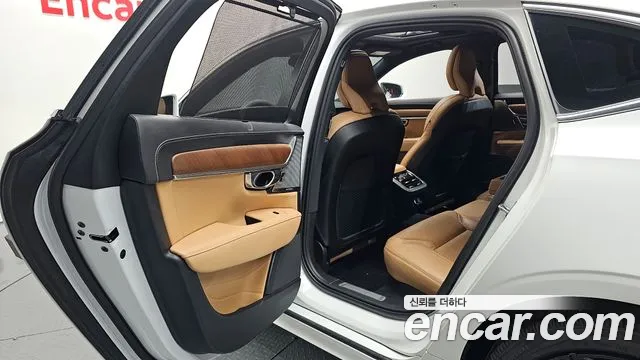 Volvo S90 2019 — фото 12