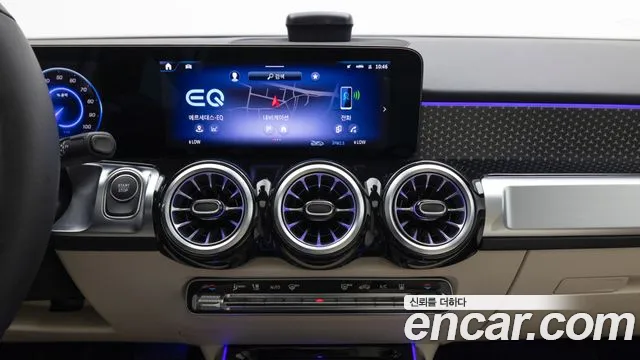 Mercedes-Benz EQB 2026 — фото 16