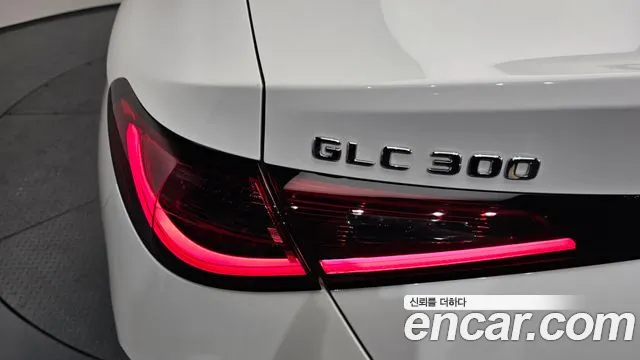 Mercedes-Benz GLC-Class 2024 — фото 9