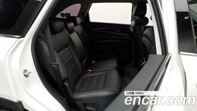Kia Sorento 2016 — фото 11