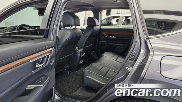 Honda CR-V 2019 — фото 16