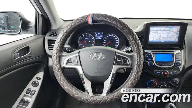Hyundai Accent 2013 — фото 19